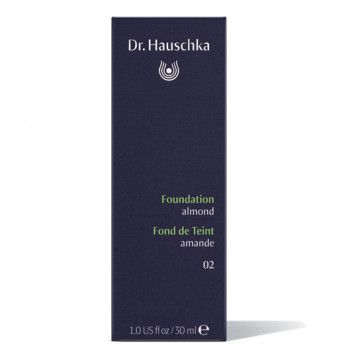 Dr. Hauschka Foundation 02 almond